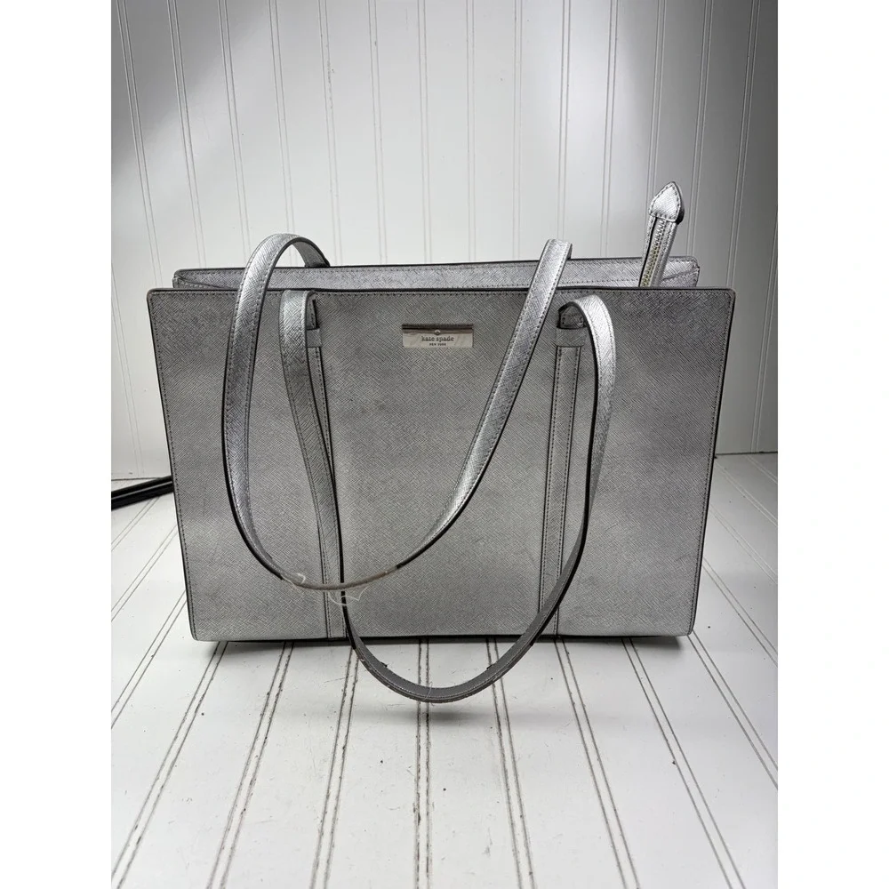 Kate Spade Vintage Silver Metallic Saffiano Leather Kenzie Shoulder Bag Purse